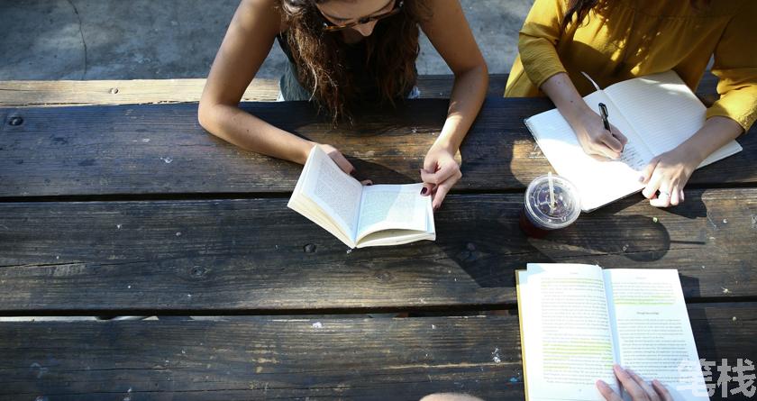 笔栈降AI率,笔栈降AI官网,笔栈降AIGC率,笔栈论文查重系统
