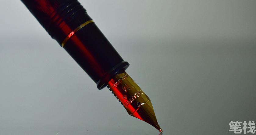 笔栈降AI率,笔栈降AI官网,笔栈降AIGC率,笔栈论文查重系统