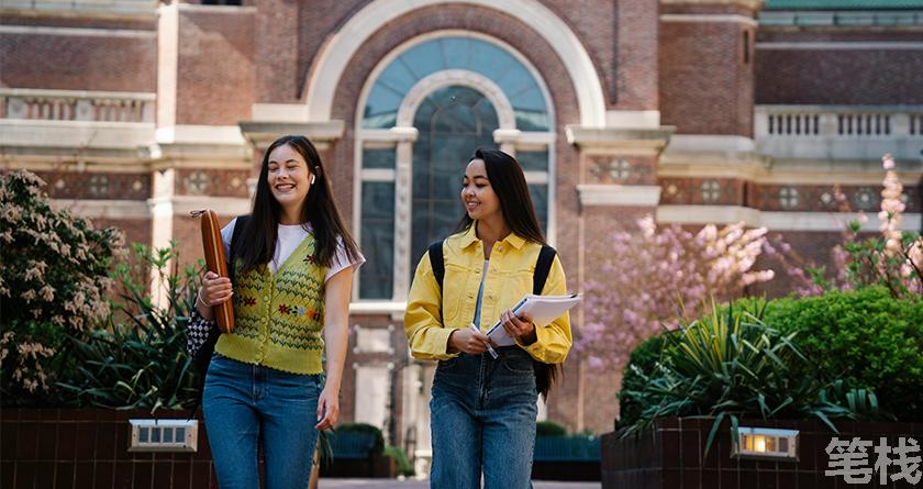 笔栈降AI率,笔栈降AI官网,笔栈降AIGC率,笔栈论文查重系统