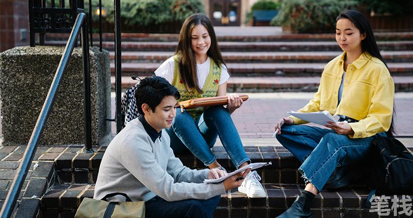笔栈降AI率,笔栈降AI官网,笔栈降AIGC率,笔栈论文查重系统