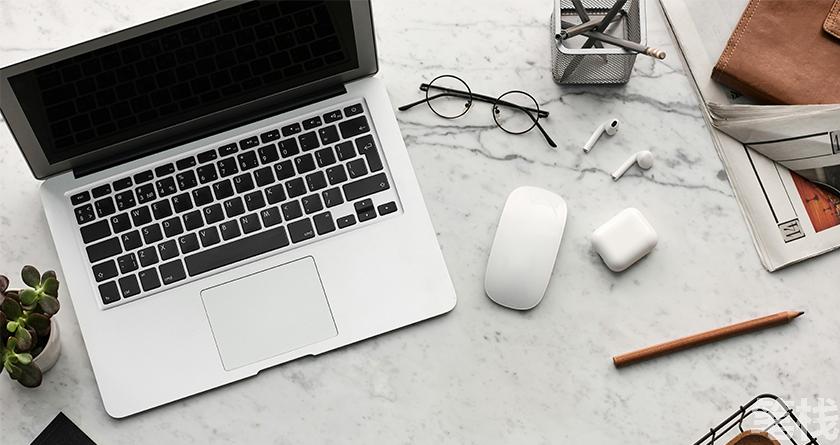 笔栈降AI率,笔栈降AI官网,笔栈降AIGC率,笔栈论文查重系统